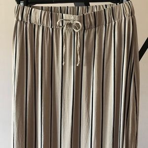 Beige/Black Long Summer Dress Skirt S NWOT